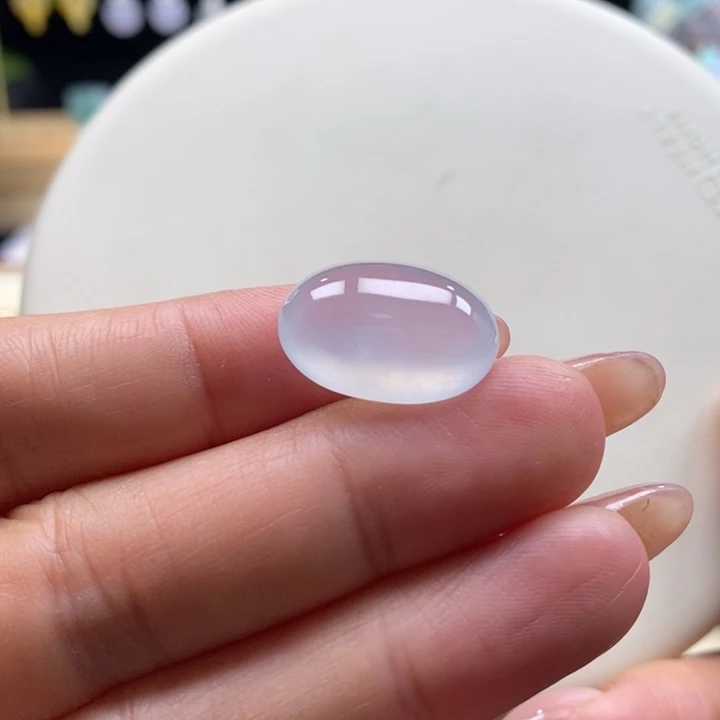 翡翠吊坠(不含链)未镶嵌翡翠冰纯大蛋面