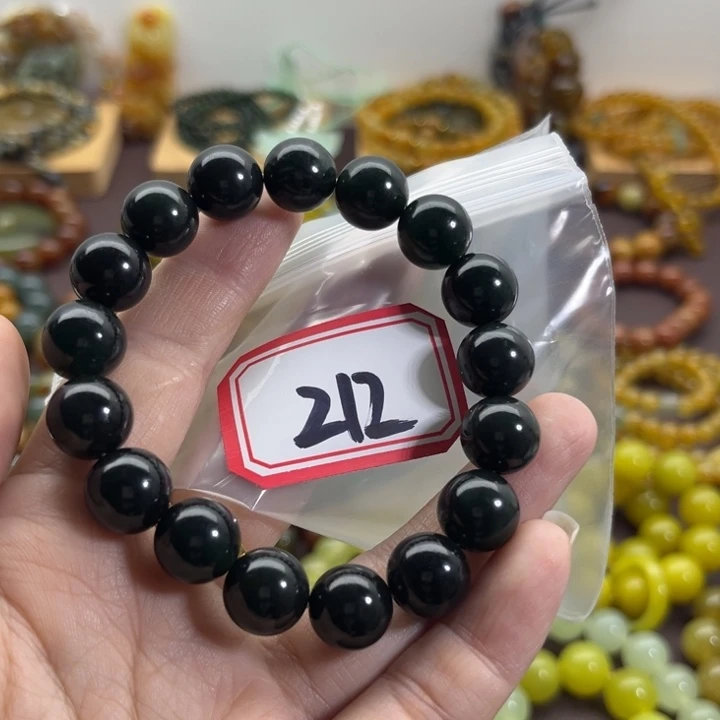 未镶嵌蛇纹石玉手链