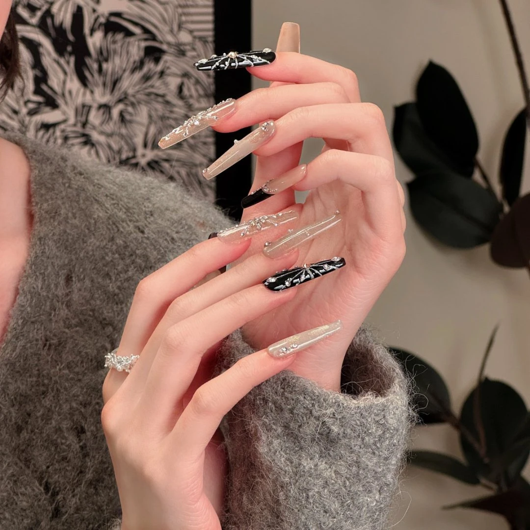 【星芒】流沙光影轻奢鎏金繁花甜酷少女穿戴甲中长款高级感美甲贴片