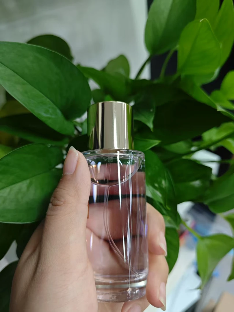 【言言分享M+M】清新淡雅恬静花果宠爱女士香水