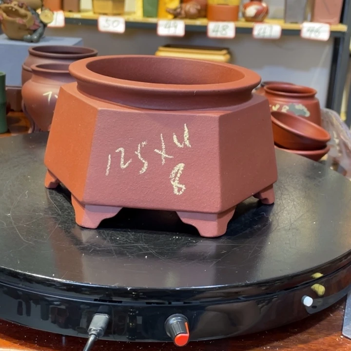 有***追紫砂花盆我也不知道