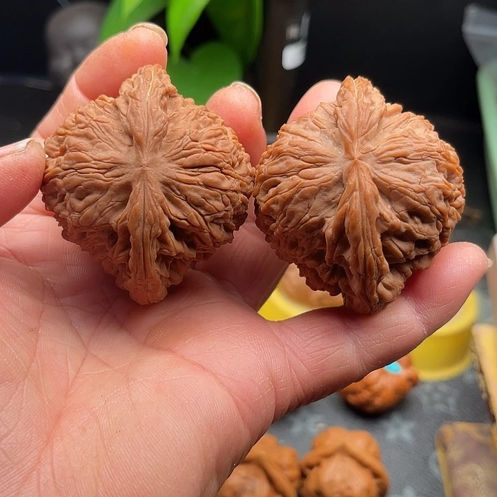 桃核把件全品南疆石边54➕肚55