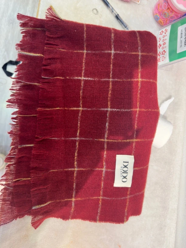 时尚围巾女士格子休闲风冬季红色秋冬保暖韩版披肩