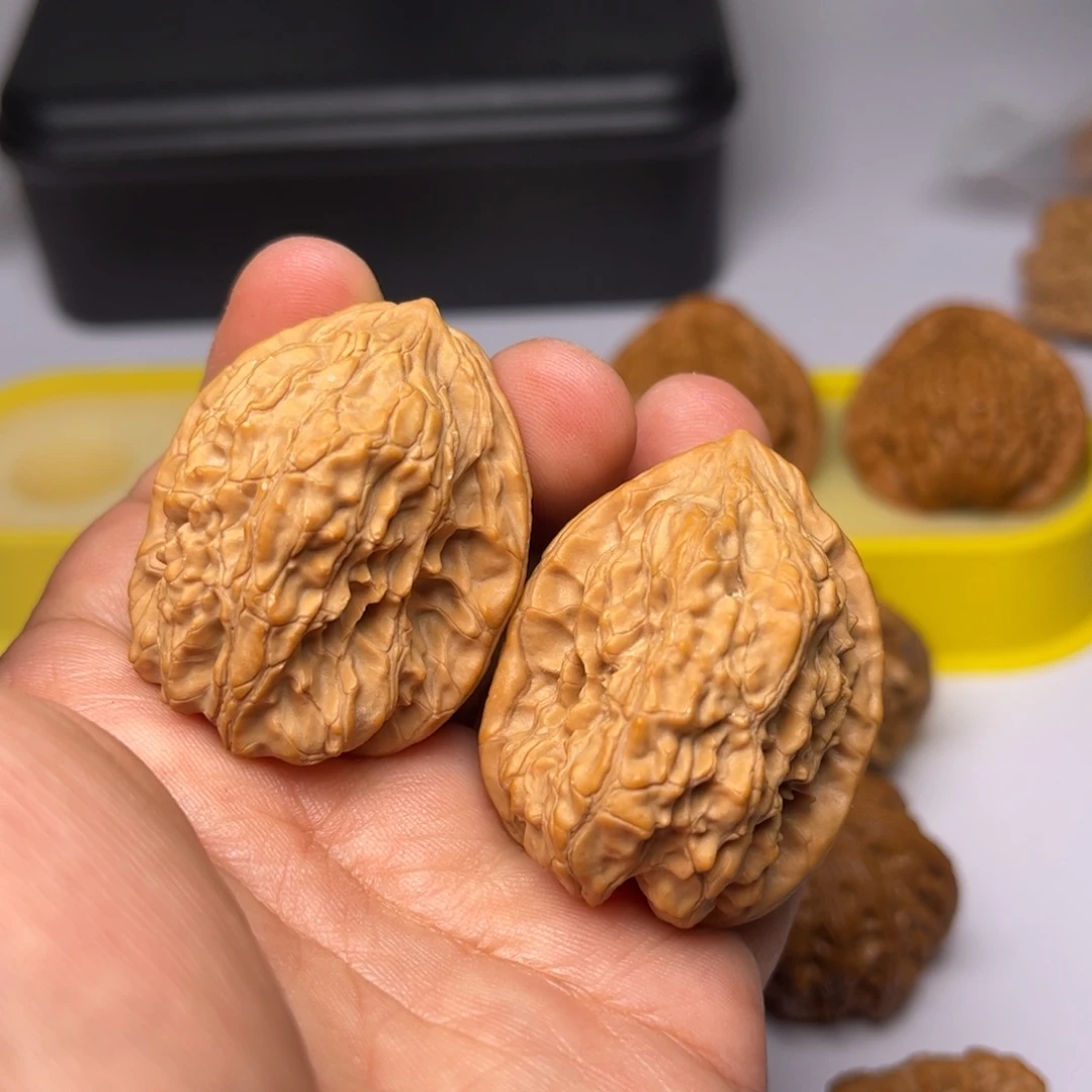 文玩核桃吊坠秋*壁虎