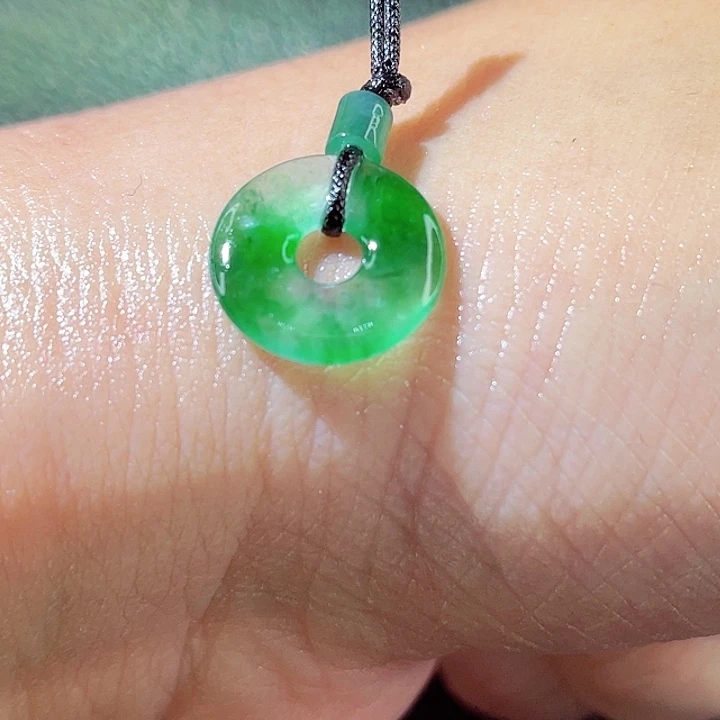 未镶嵌定制翡翠翡翠