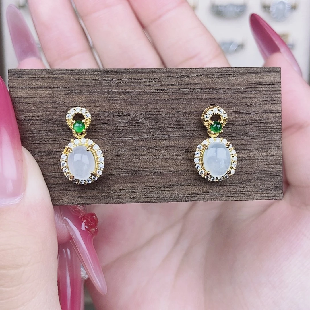 翡翠未镶嵌耳饰25