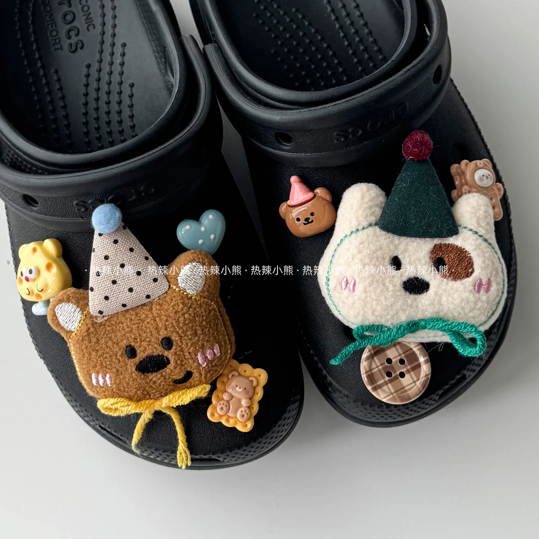 小熊小狗洞洞鞋配饰diy饼干爱心鞋扣鞋花立体装饰配件卡扣可爱ins