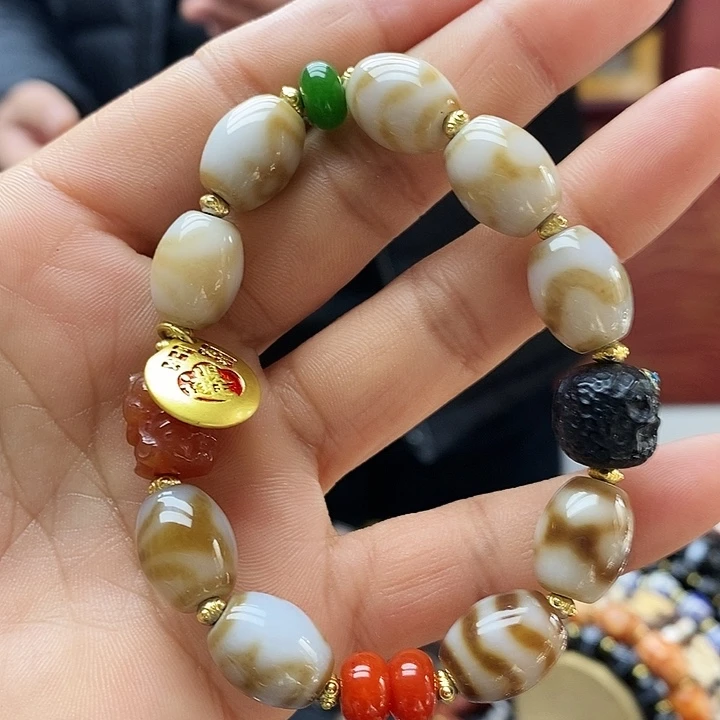 玛瑙/玉髓合金颈饰