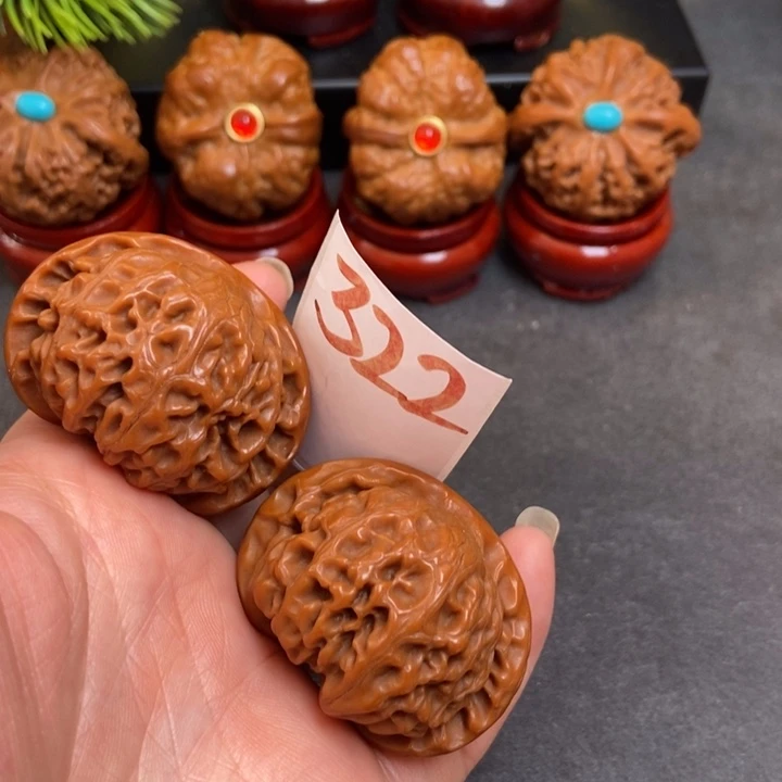 文玩核桃把件43宫灯322