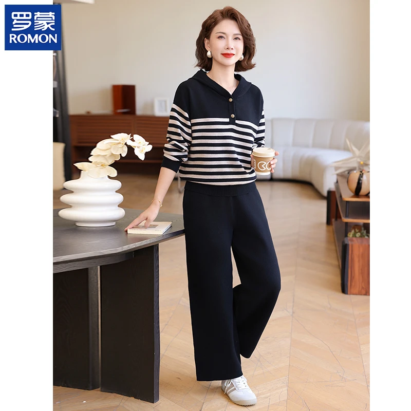 罗蒙妈妈秋装宽松套装新款40-50岁条纹卫衣中老年女装连帽两件套