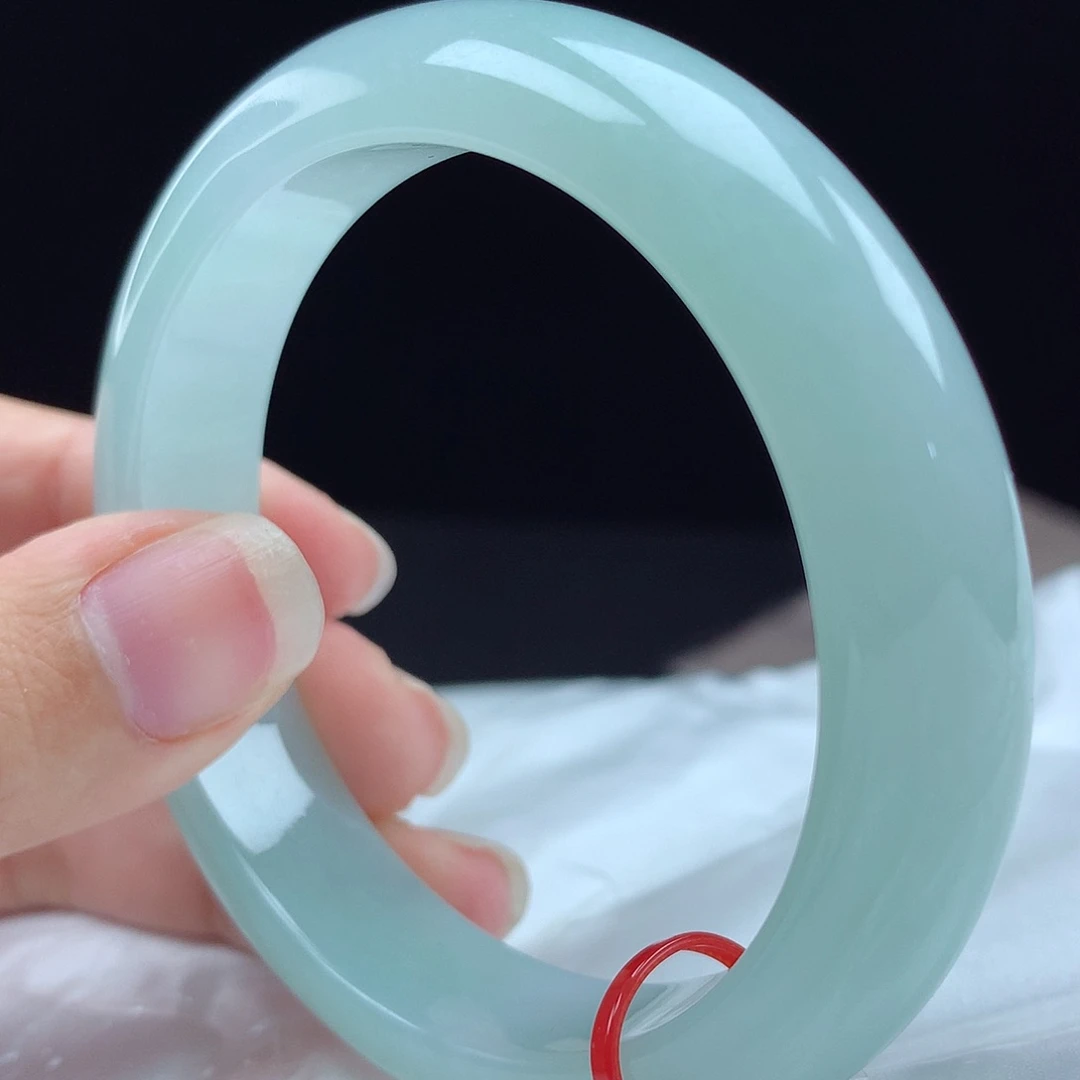 未镶嵌手镯翡翠97027，