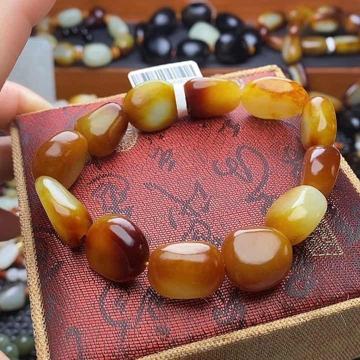 和田玉未镶嵌手链