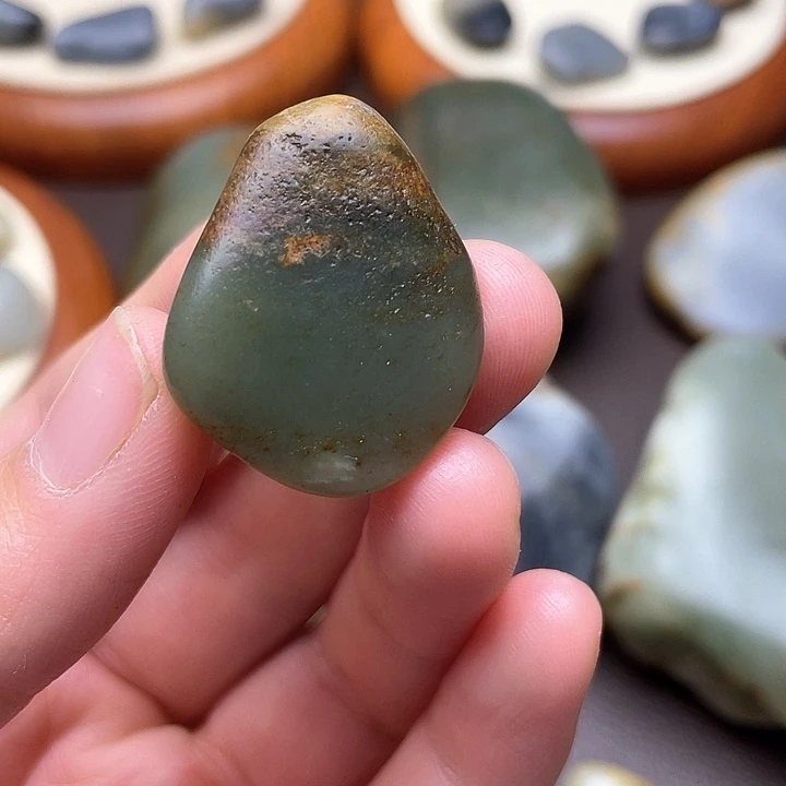 和田玉未镶嵌颈饰38