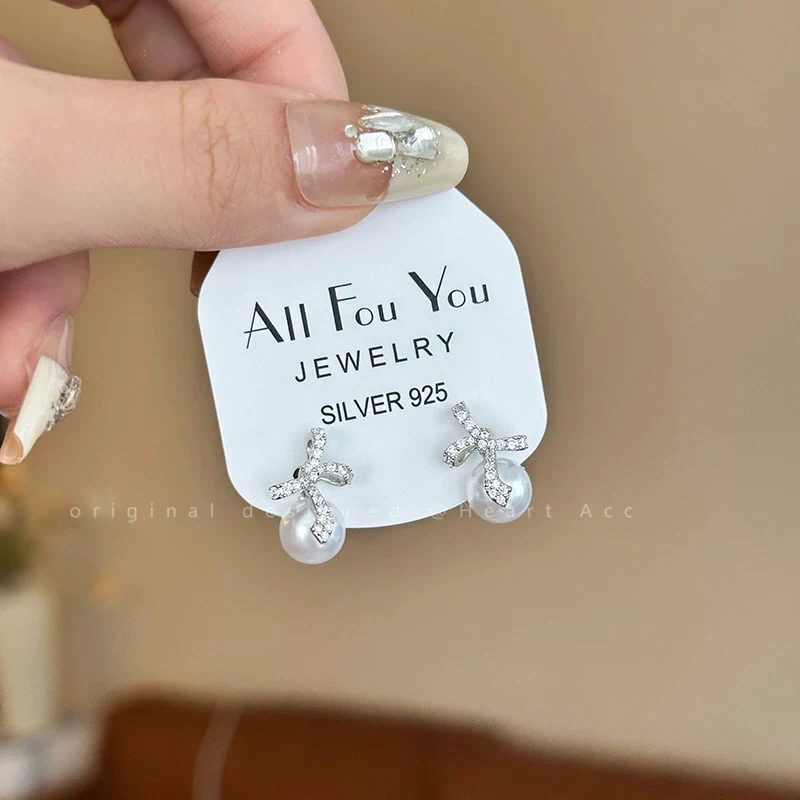 铜合金耳饰 AL5393 新款精致蝴蝶结耳环轻奢气质高级感独特时尚