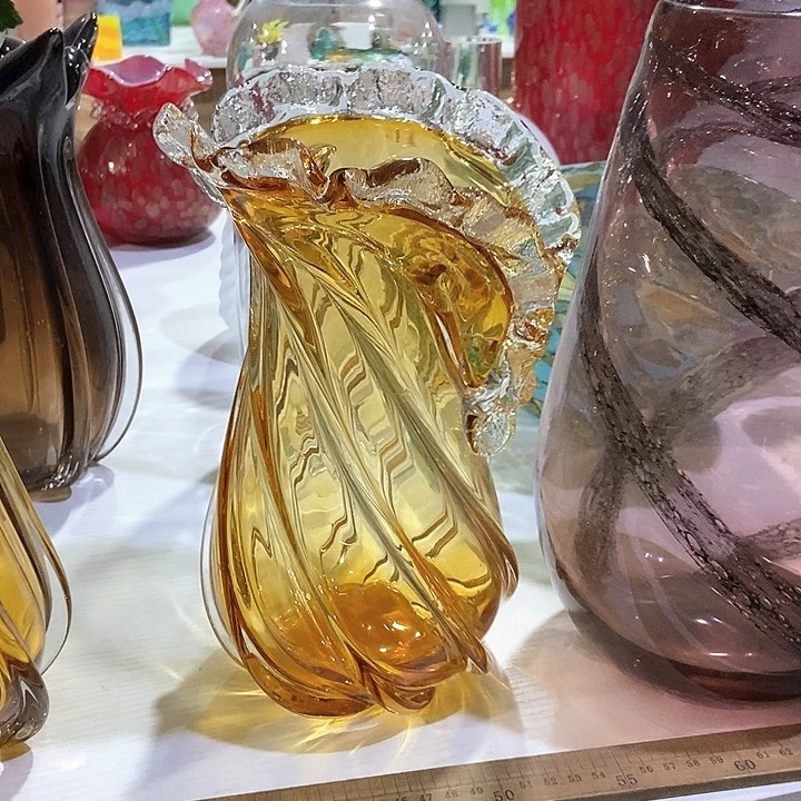 琉璃高25厘米琥珀琉璃花器
