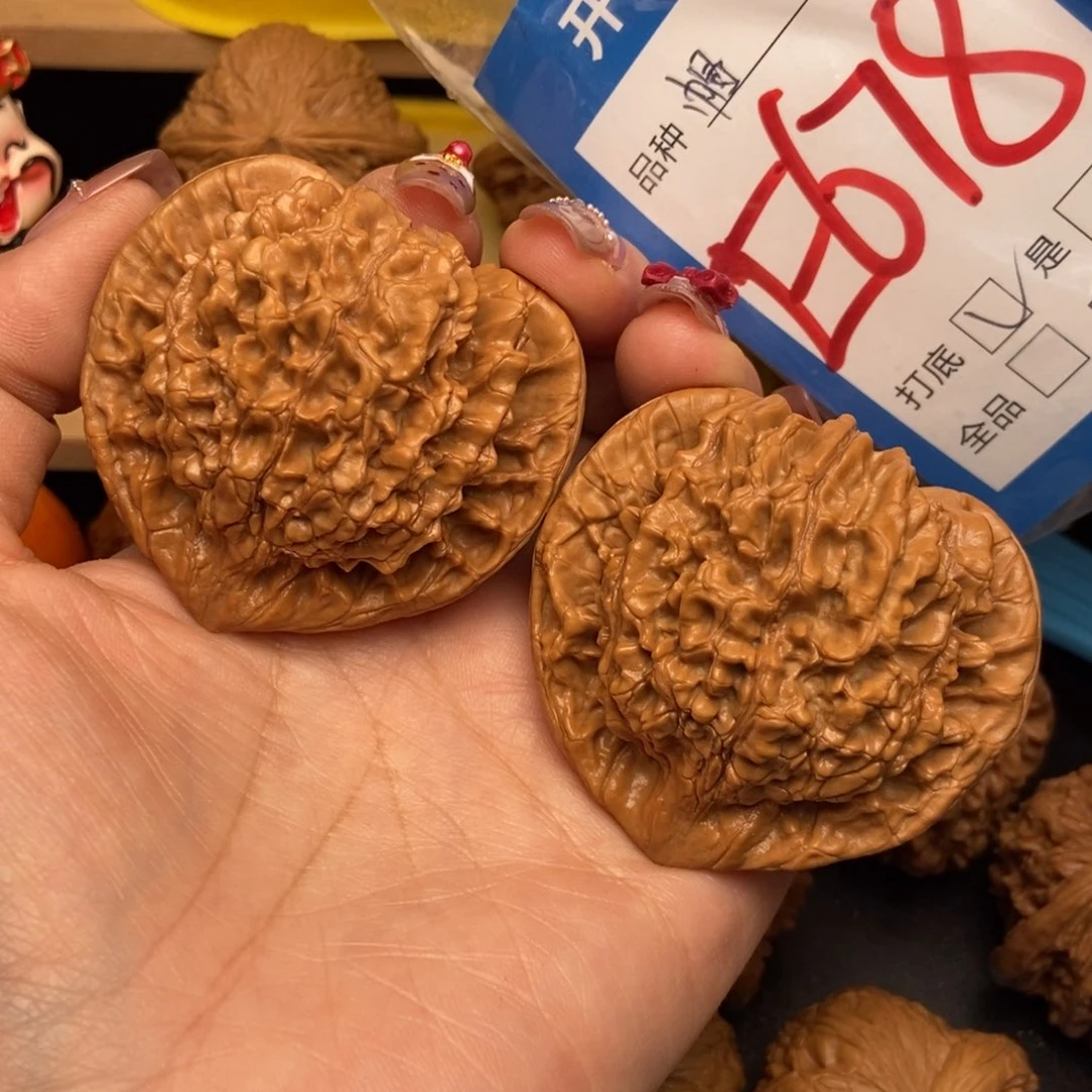 桃核吊坠景*核桃官博