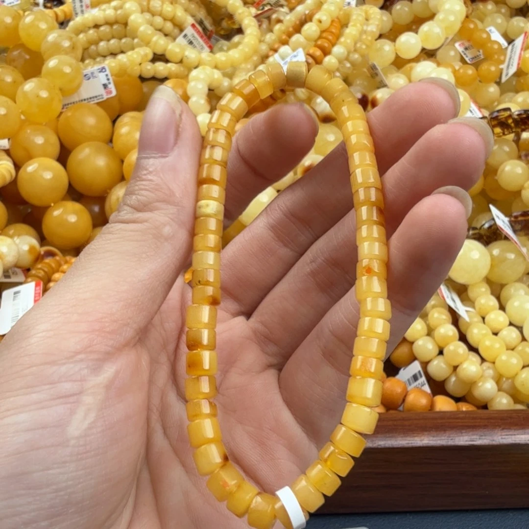 未镶嵌琥珀珠宝奇石