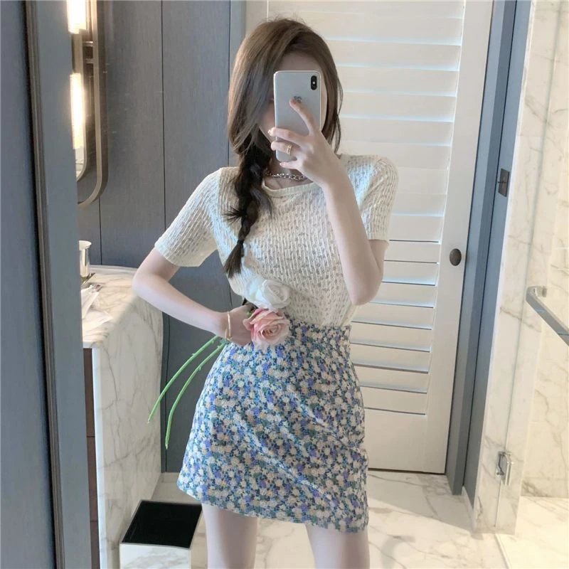 裙子套装两件套夏季短袖蕾丝衫上衣包臀显瘦碎花碎花裙搭配polo衫