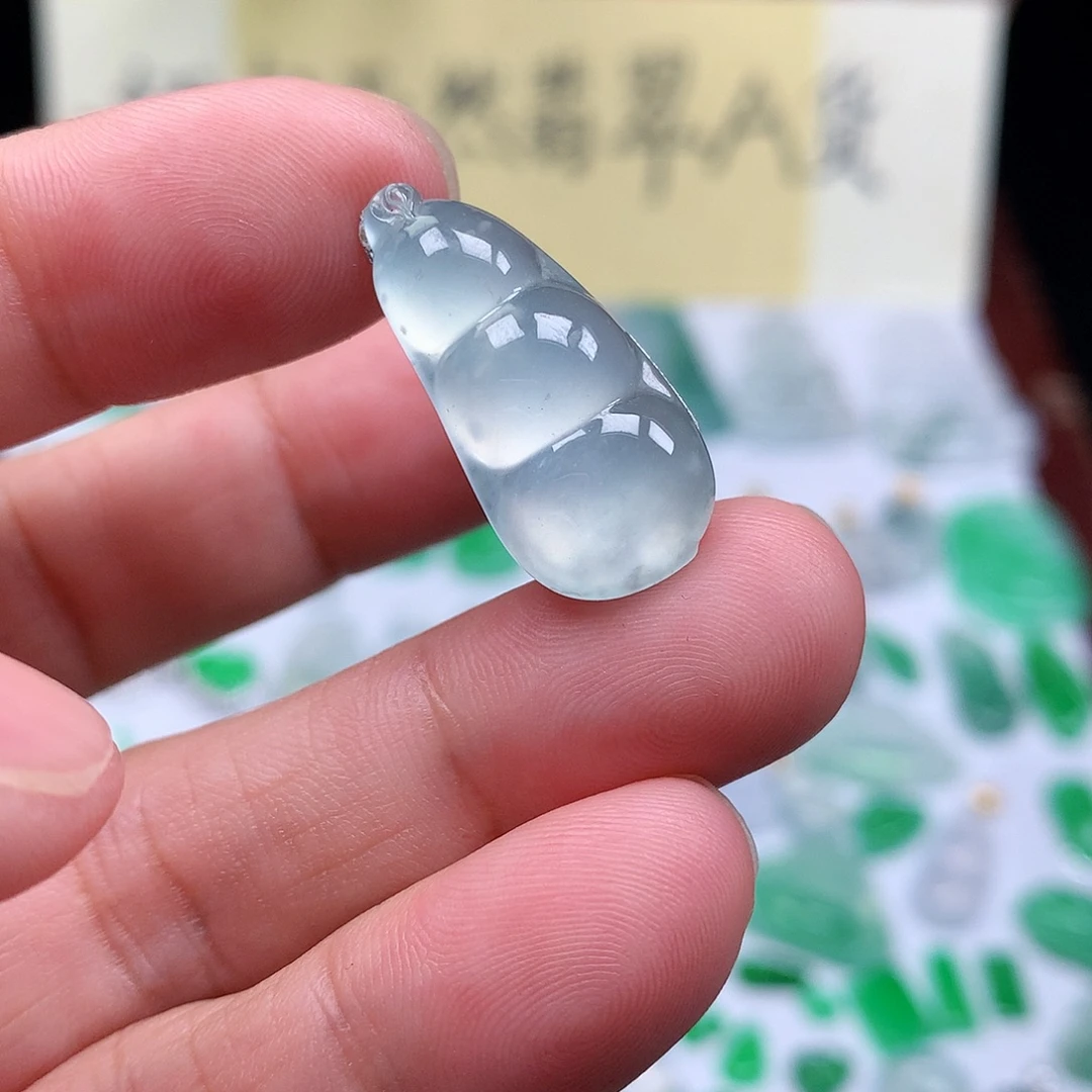 翡翠裸石缅甸天然A货翡翠冰种豆子