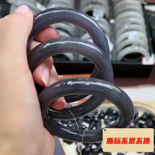 菲菲珠宝好/87141和田玉手镯/多样性发一