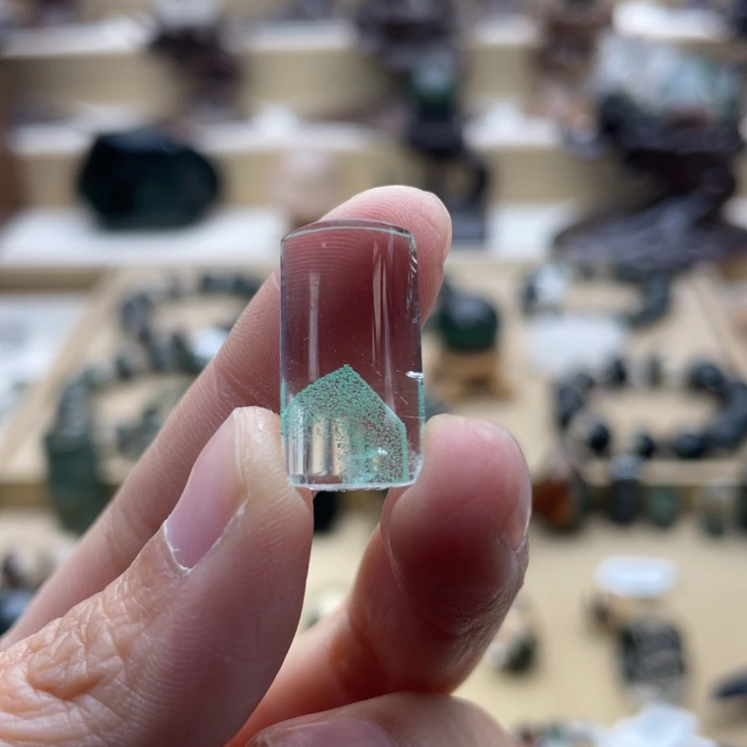 水晶未镶嵌颈饰翠幽灵吊坠