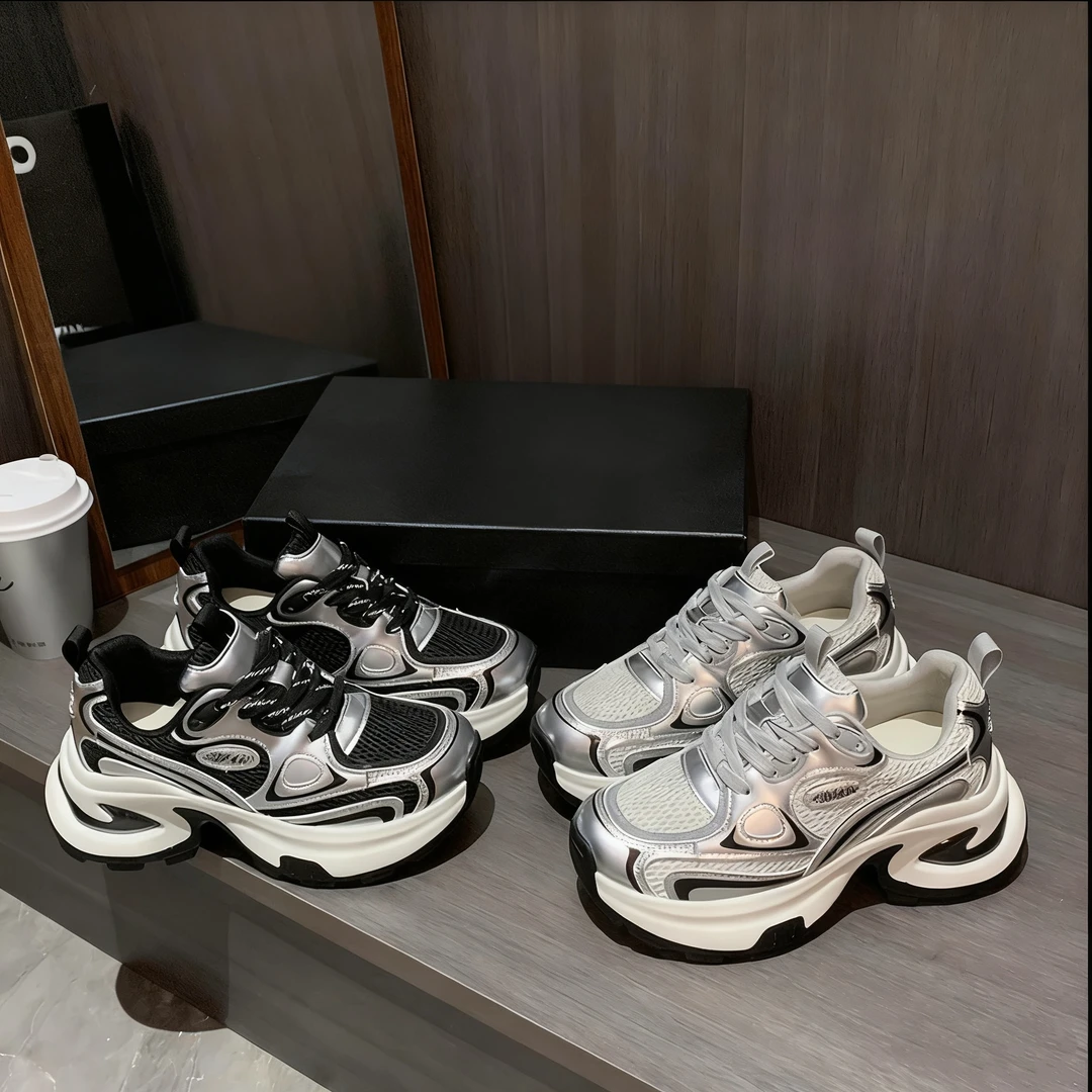 超火老爹鞋加绒女2025秋季新款厚底小个子增高透气休闲运动鞋901