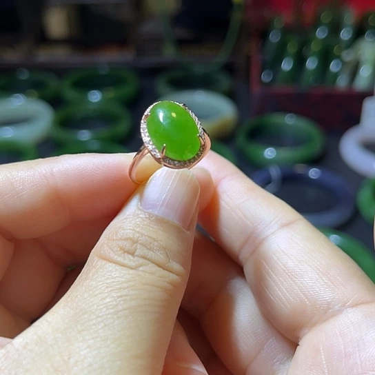 和田玉（碧玉）未镶嵌戒指