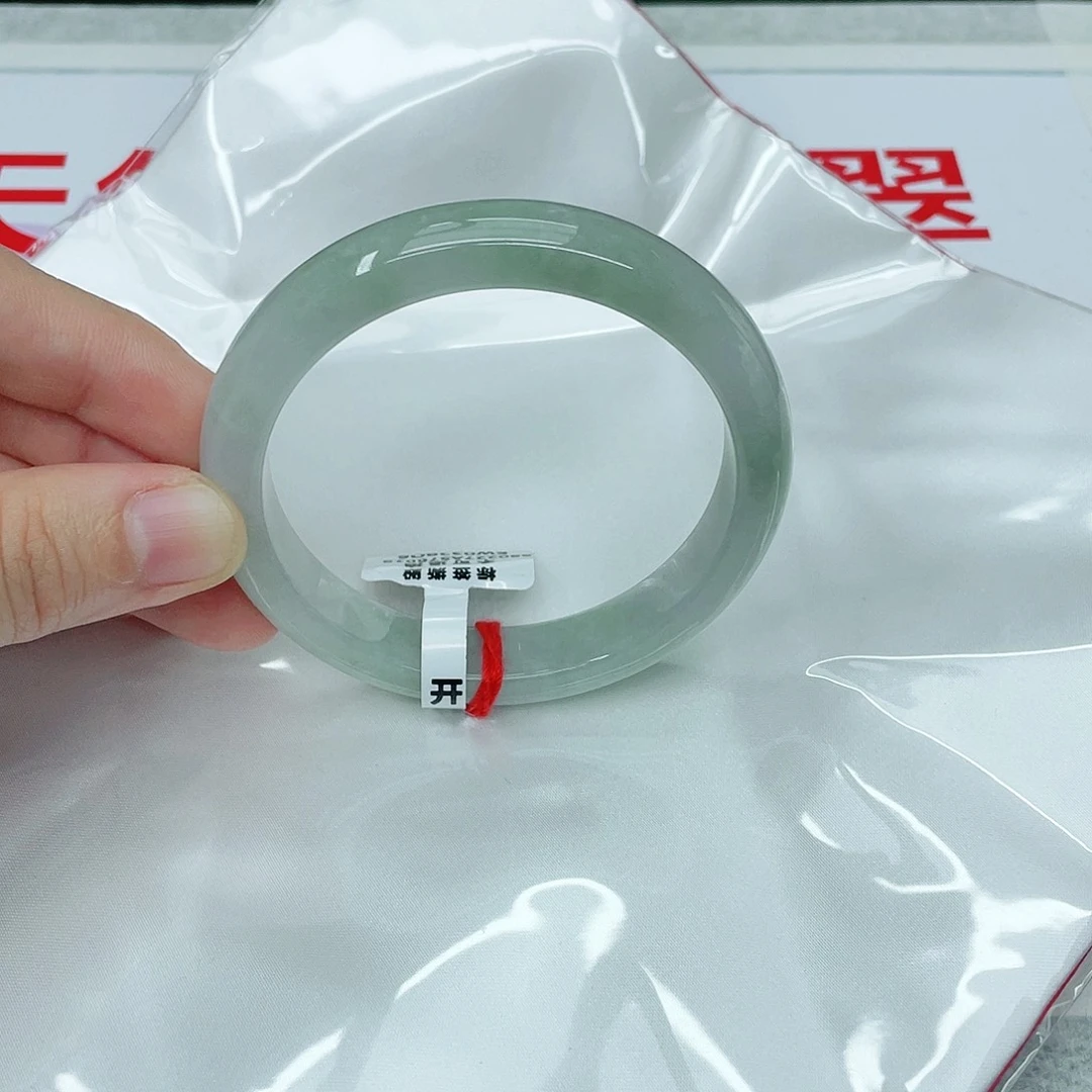 翡翠手镯未镶嵌正58.8