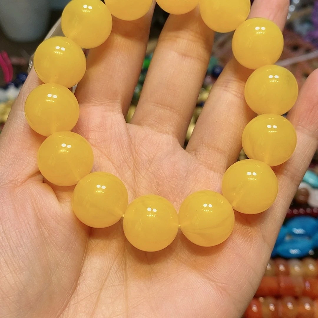 散珠玛瑙/玉髓蜜蜡手串一串