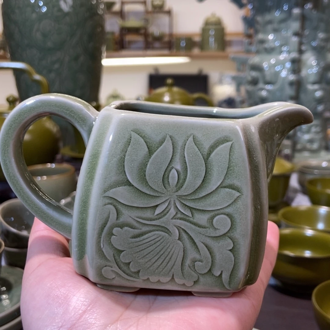 瓷片四方公道杯哈哈哈哈微微微瑕