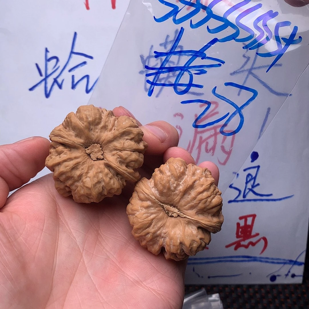 文玩核桃把件3655775777777