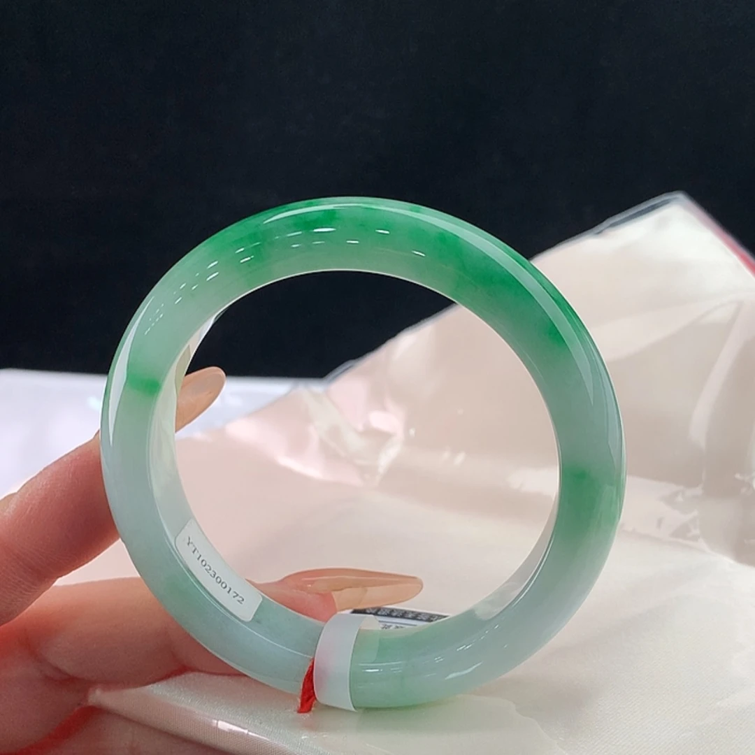 【闪购商品】未镶嵌手镯翡翠54，53/54