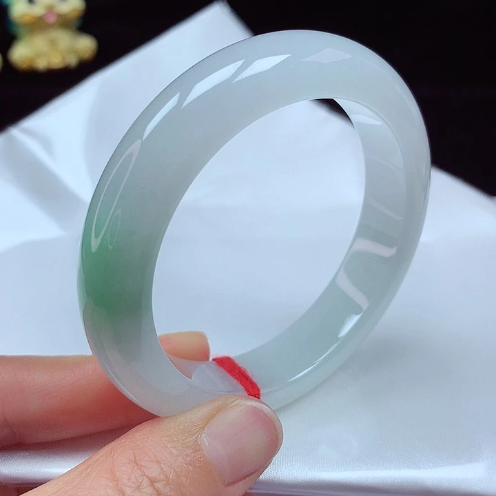 未镶嵌手镯翡翠54圈口