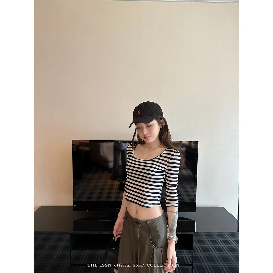 THEISSN宁司 撞色条纹U领半袖T恤女修身露脐短款上衣 01072/01065