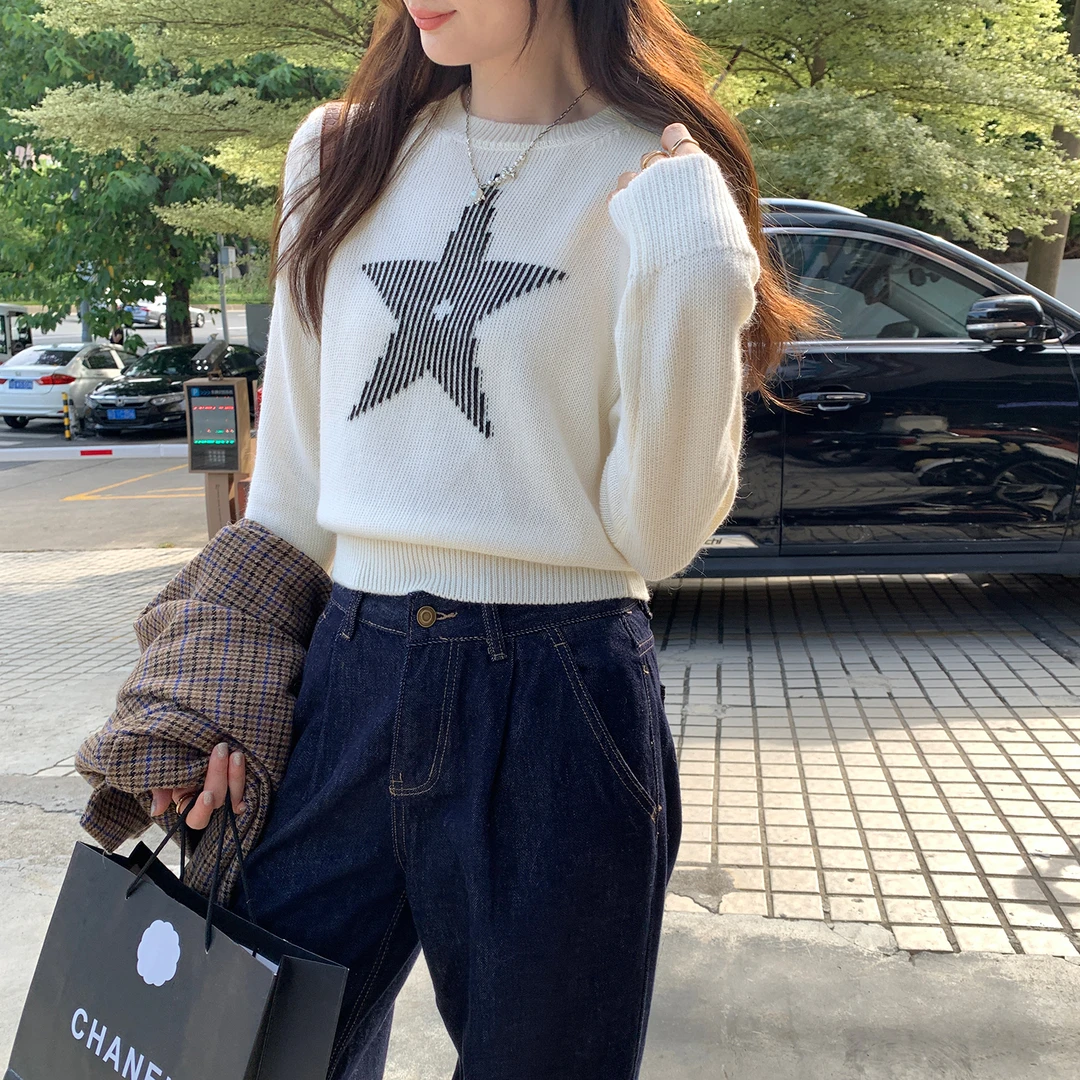 慵懒高级感五角星印花圆领套头毛衣女秋季新款宽松长袖针织衫上衣