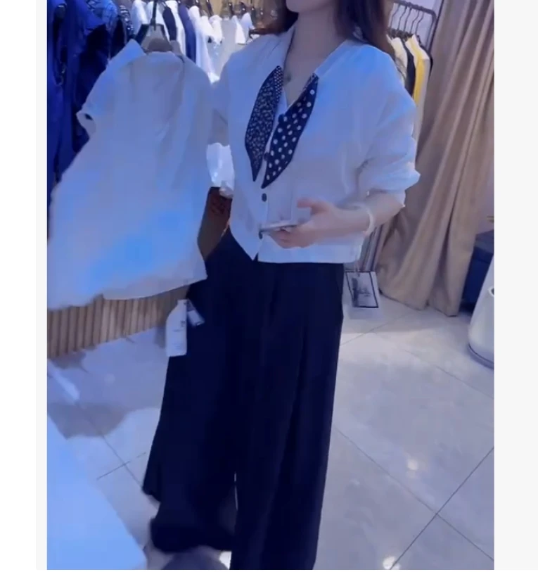 时尚潮流百搭精品女装dgd2446