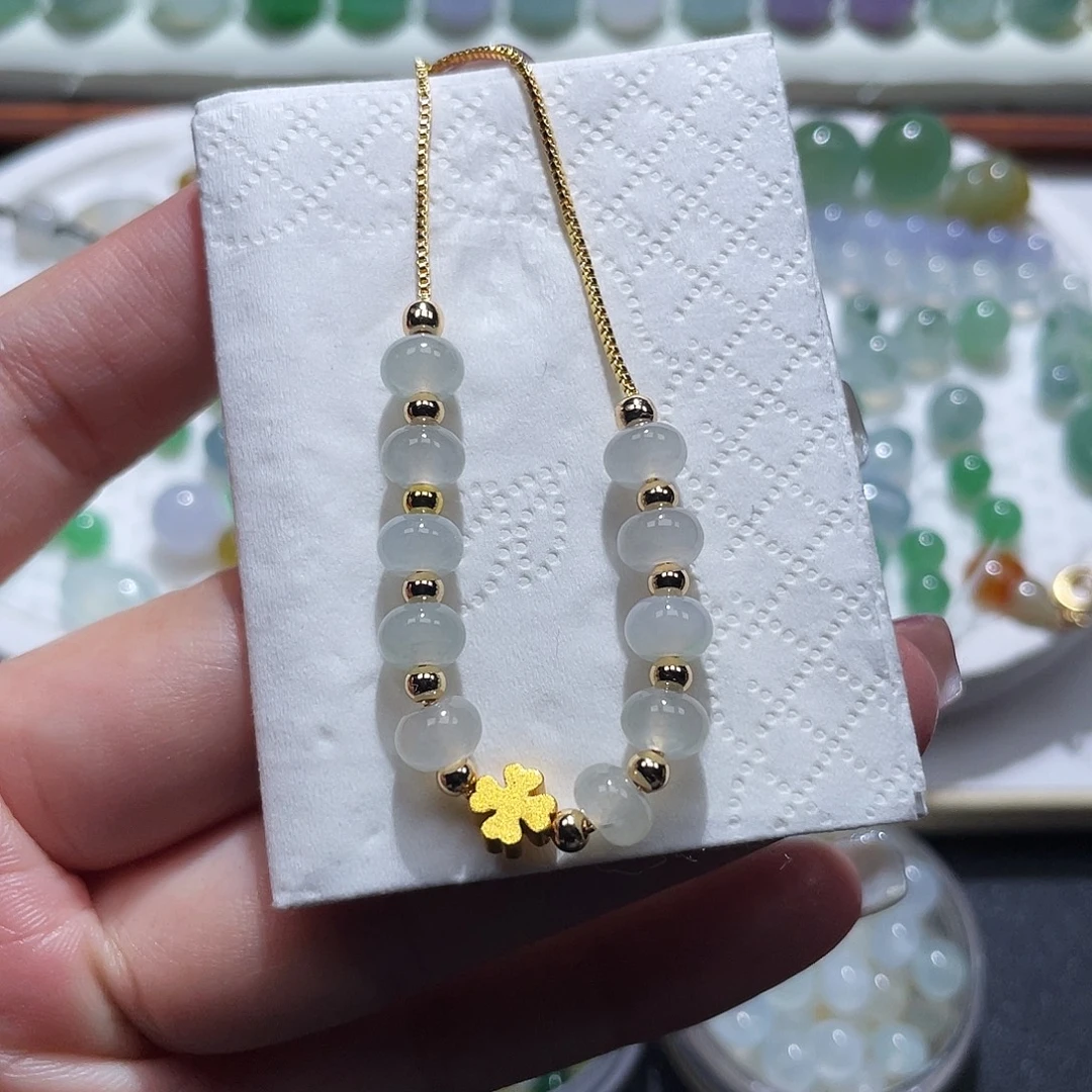 翡翠未镶嵌手链卡6+