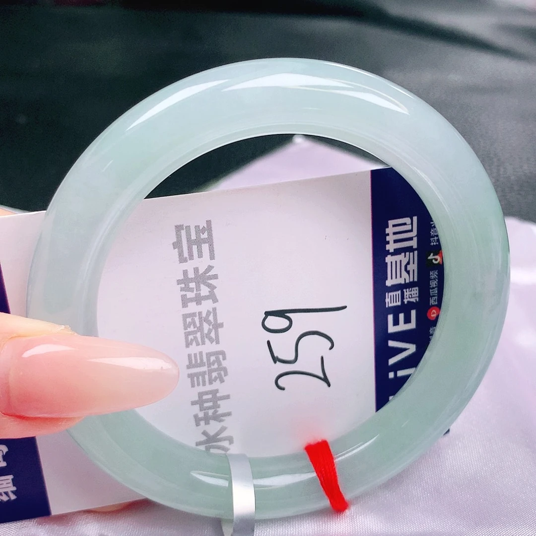 翡翠未镶嵌手镯缅甸天然a货翡翠