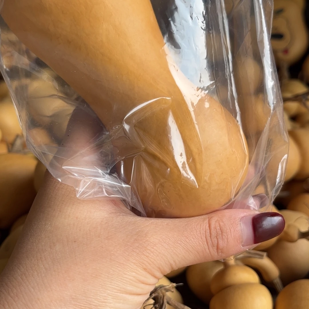 兰***人大叶紫檀（黑酸枝木类）