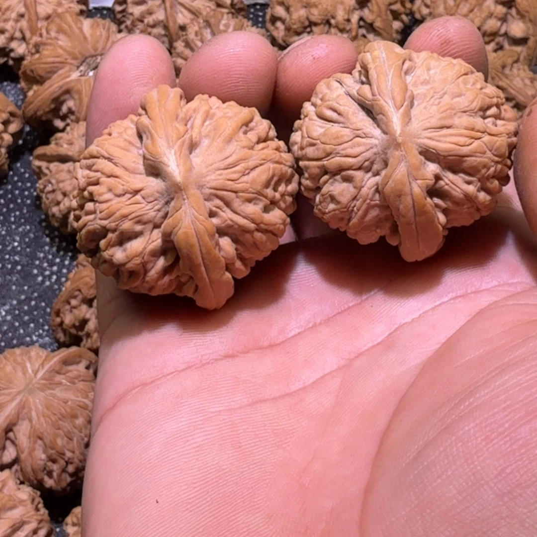 吊坠桃核莲花核桃尺寸39麻核桃