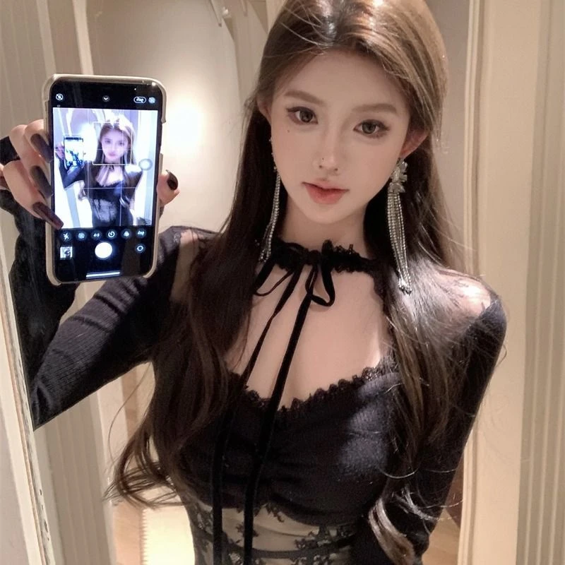 长袖纯欲性感挂脖上衣蕾丝打底显瘦穿搭辣妹女款短款春季夏天夏季