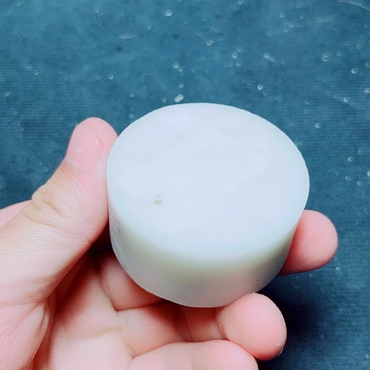 和田玉（糖玉）未镶嵌珠宝奇石