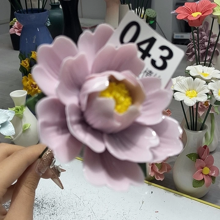 陶瓷纯手工捏花设计