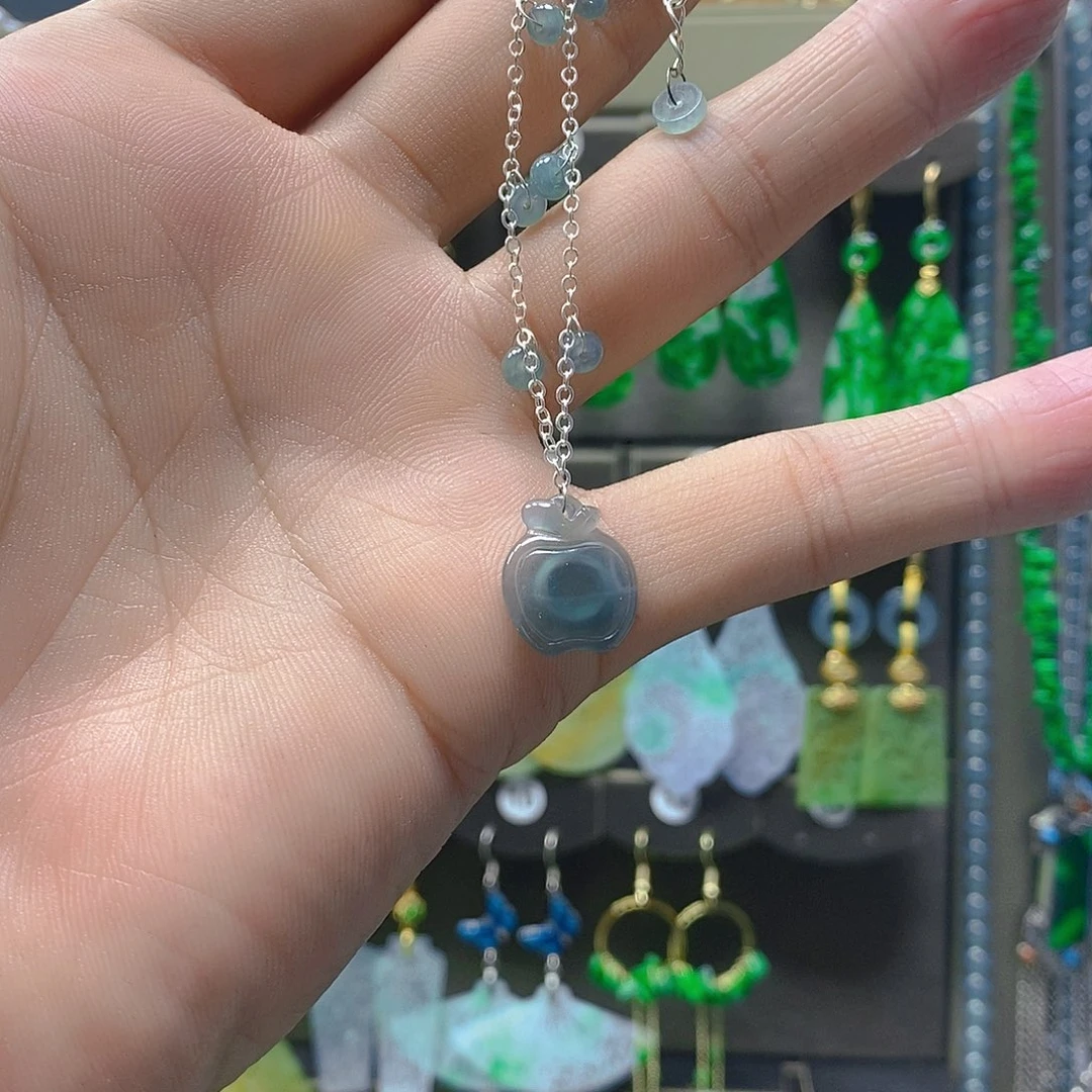 颈饰未镶嵌翡翠翡翠