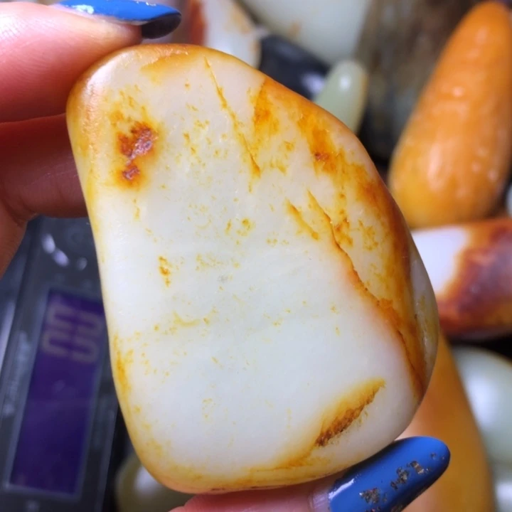 和田玉未镶嵌珠宝奇石