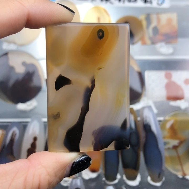 查罗石未镶嵌珠宝半成品100