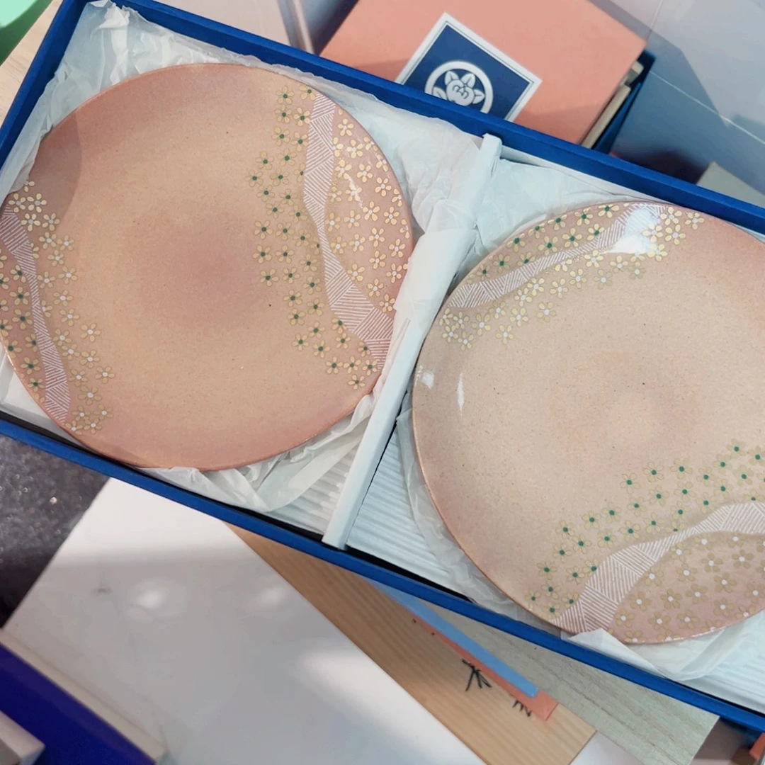 小***君瓷片哈哈哈我的天啊哈哈哈哈哈
