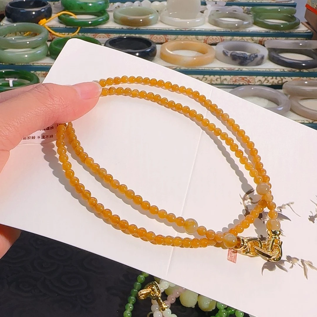 颈饰未镶嵌和田玉（糖玉）