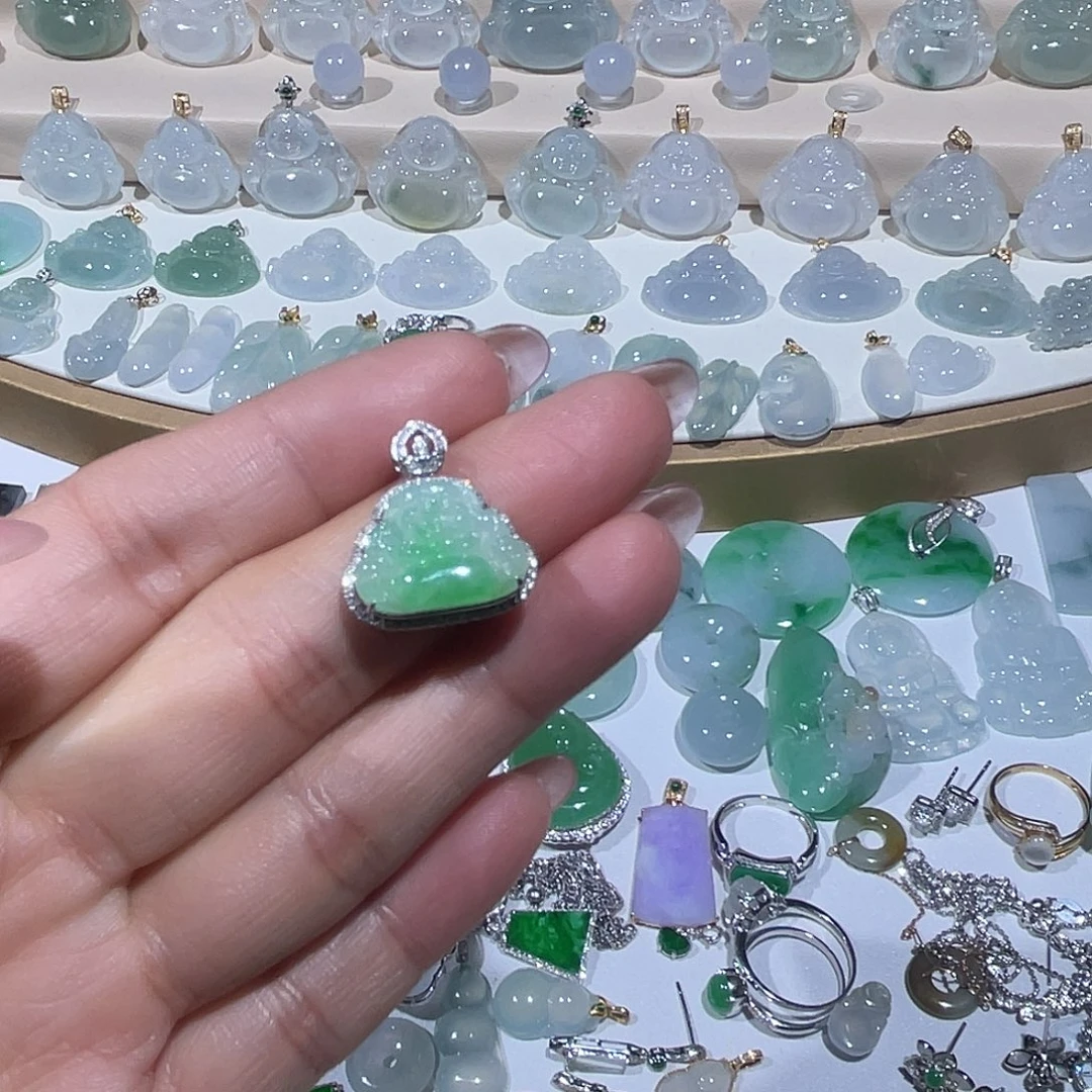 翡翠18K金镶嵌吊坠(不含链)