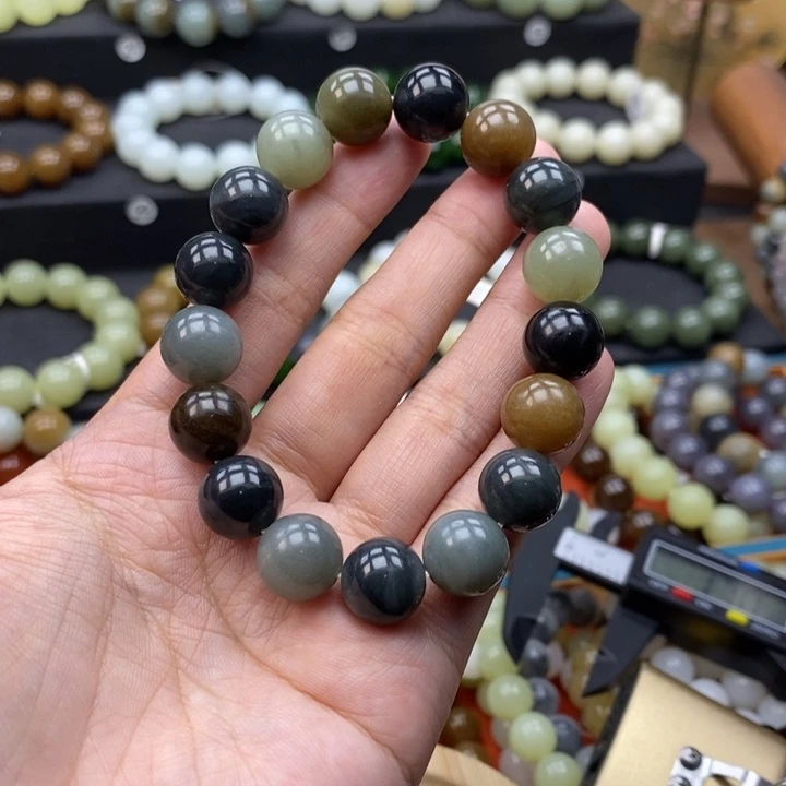 未镶嵌手串和田玉L卡12